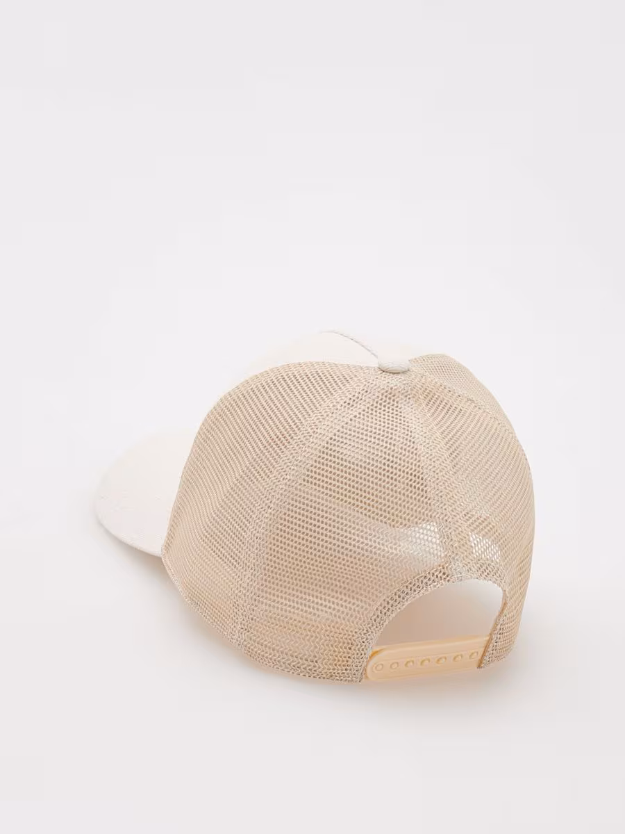 Cap