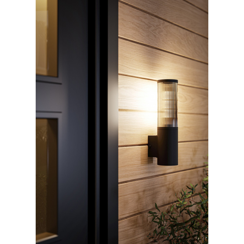 Applique extérieure Salle noire E27 15 W EGLO