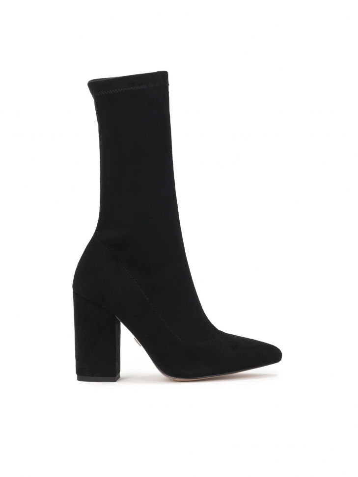 Ladies' black boots