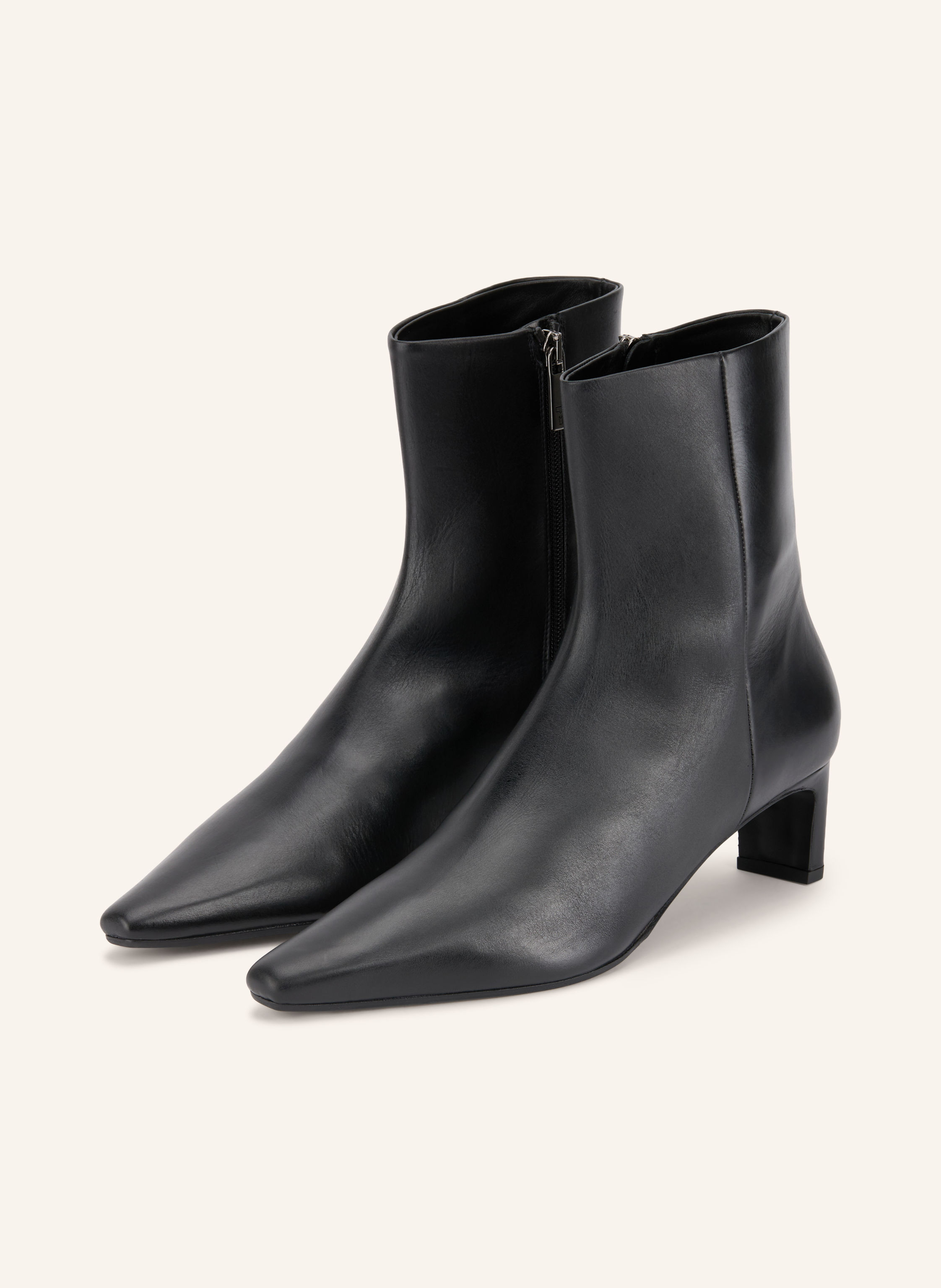 THEA MIKA Stiefeletten VESNA