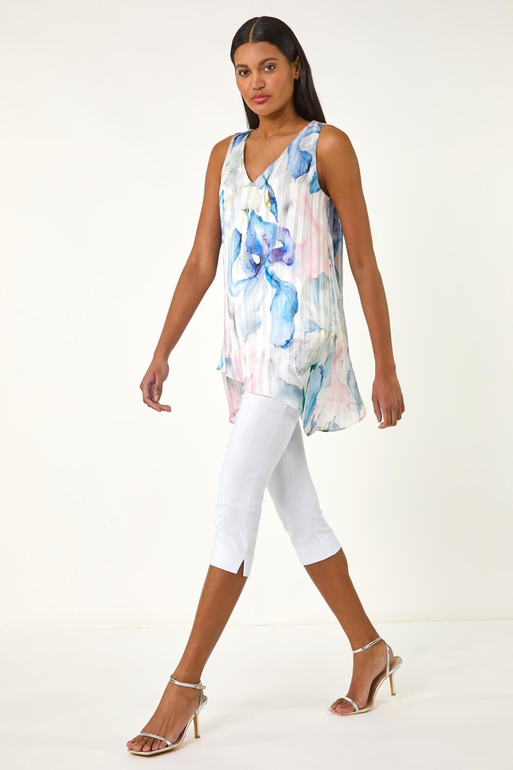 Roman Floral Print Layered Tunic Top