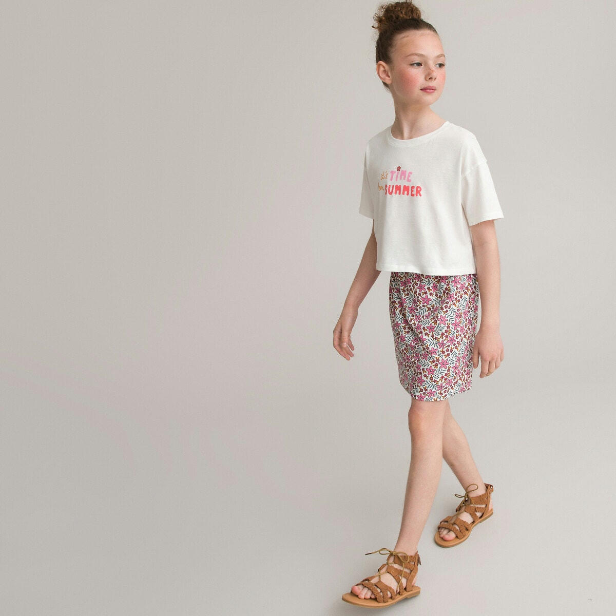 Ensemble T-shirt et jupe