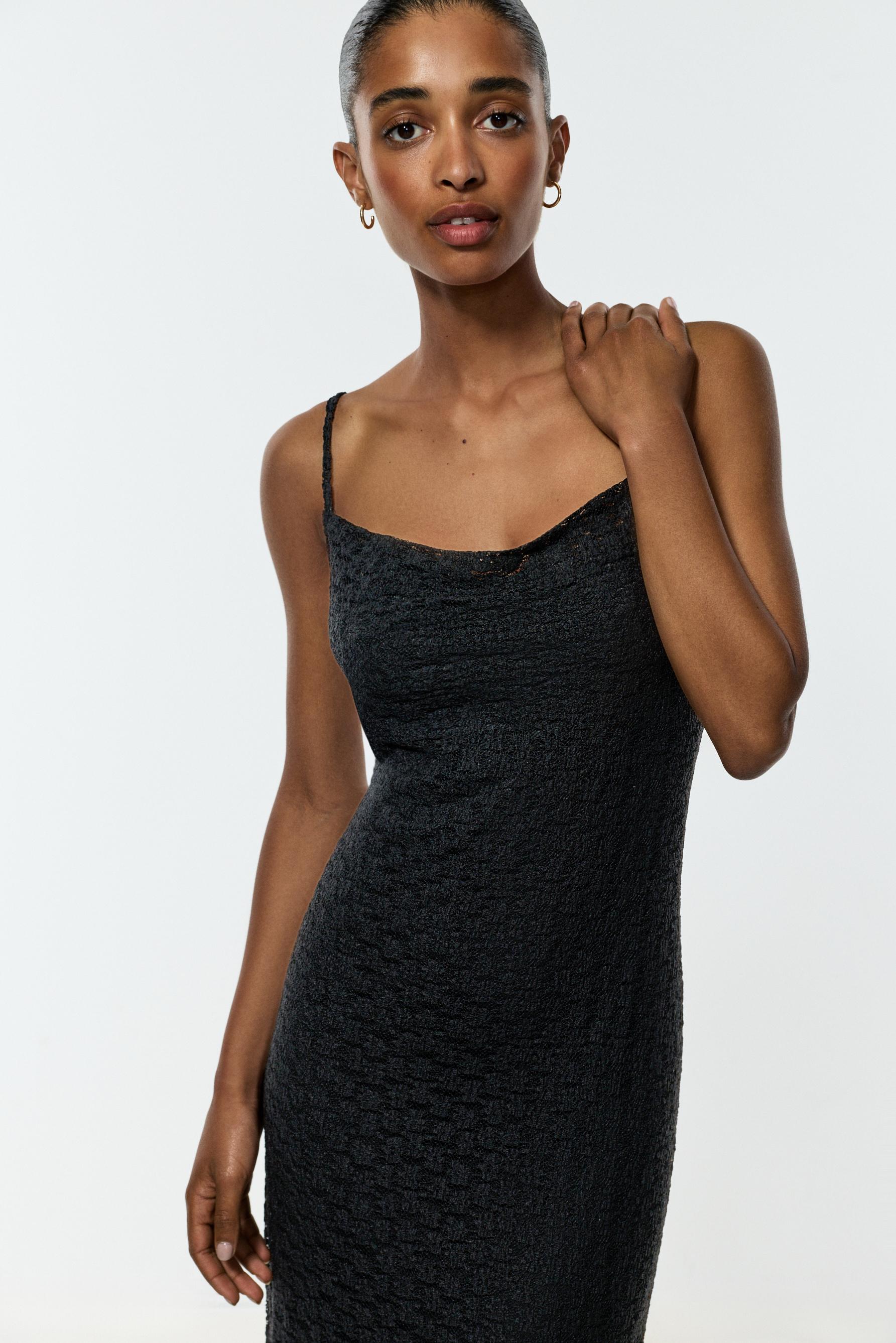 Vestido midi encaje