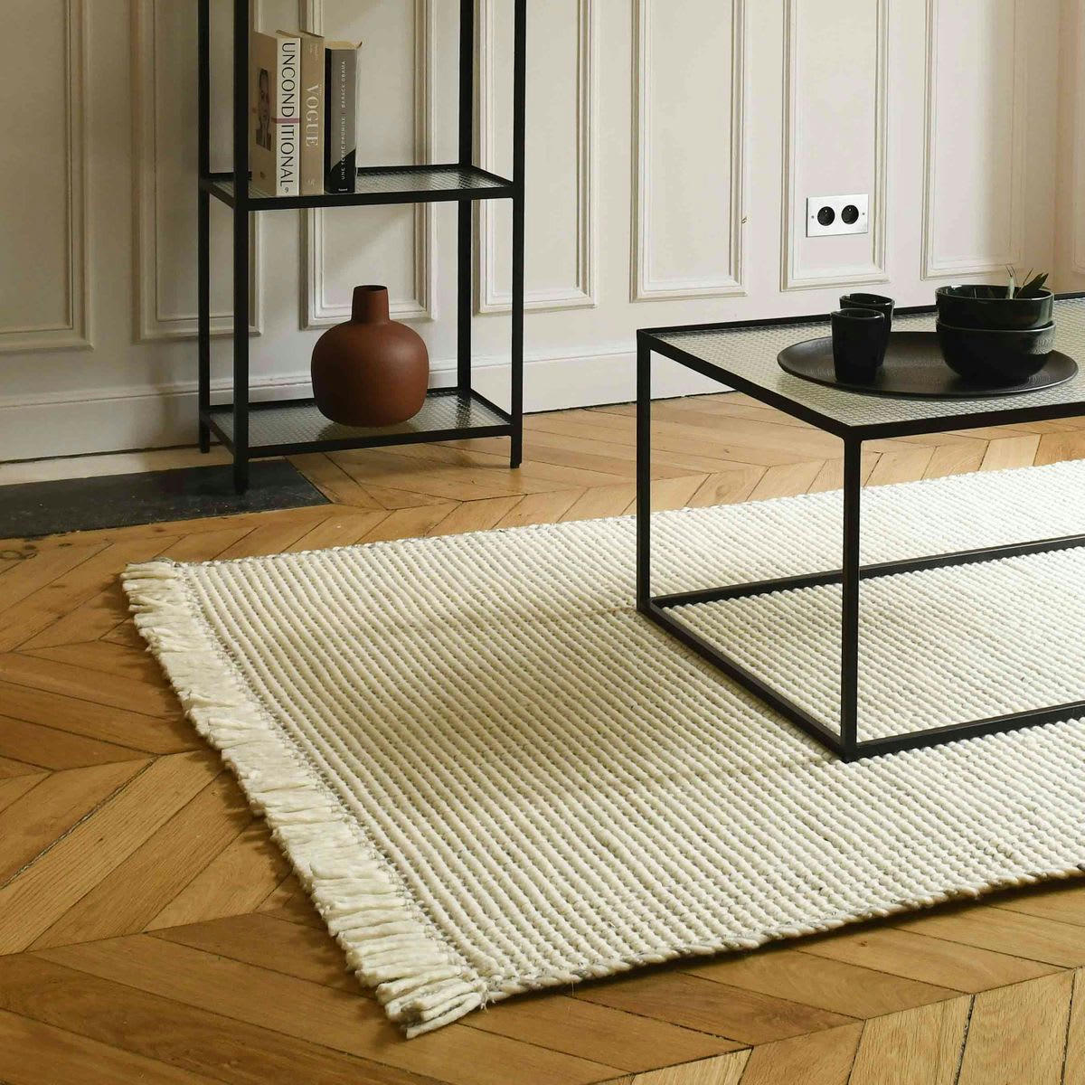 - Tapis rectangulaire en laine tressée tissé main 200 x 300 cm