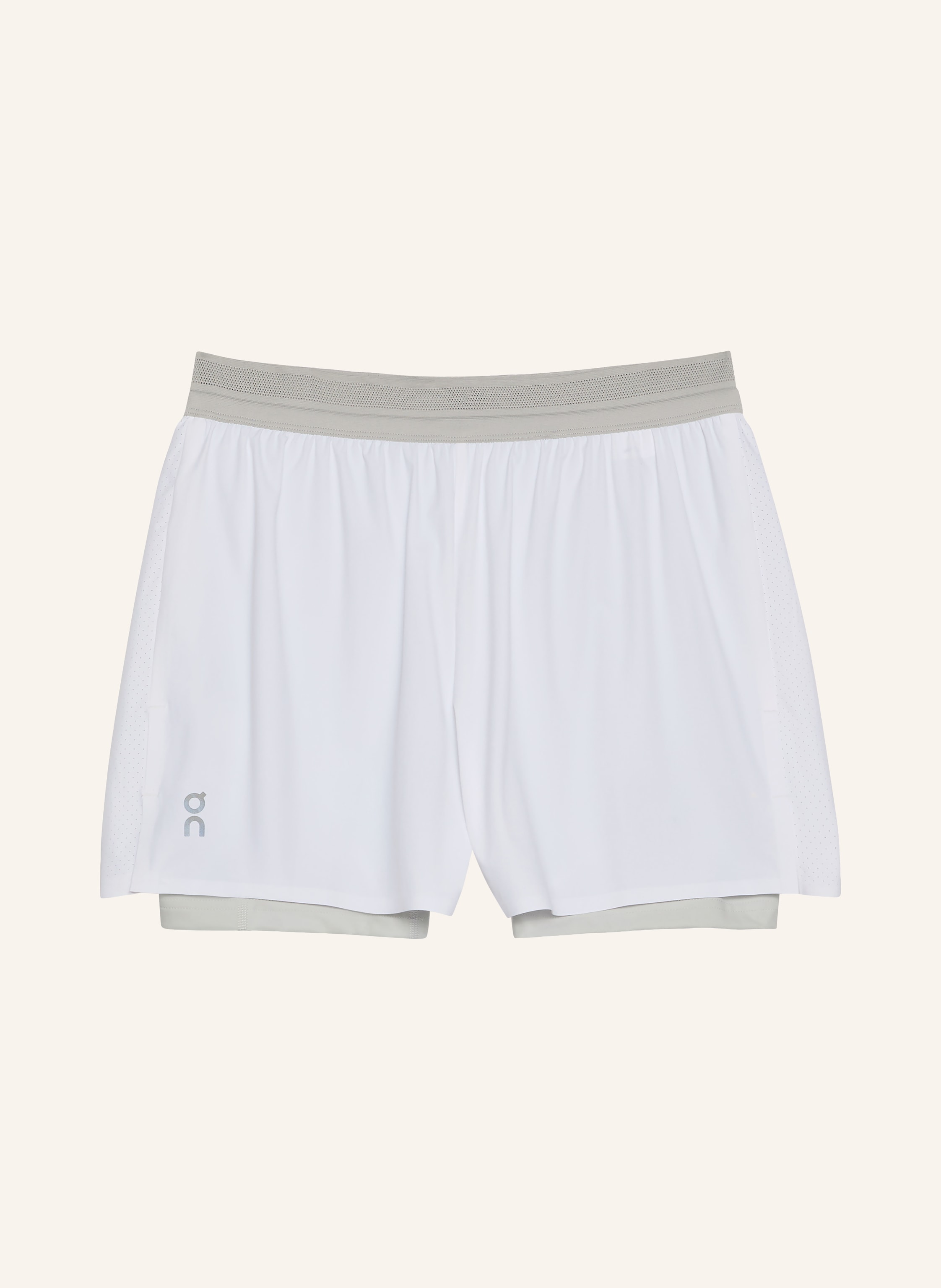 On 2-in-1-Laufshorts PERFORMANCE