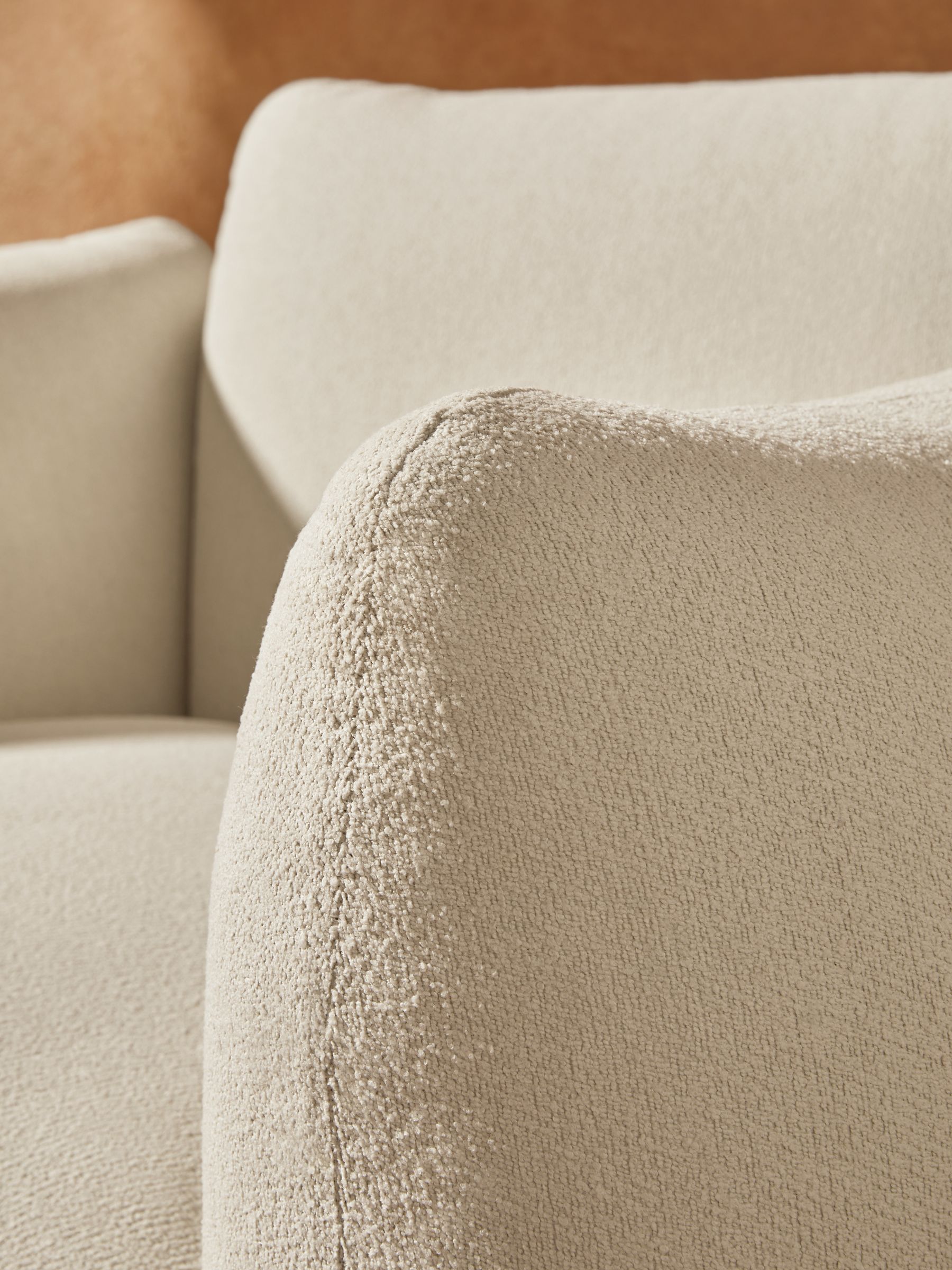 Samaya Outdoor Garden Lounge Chair in White Boucle