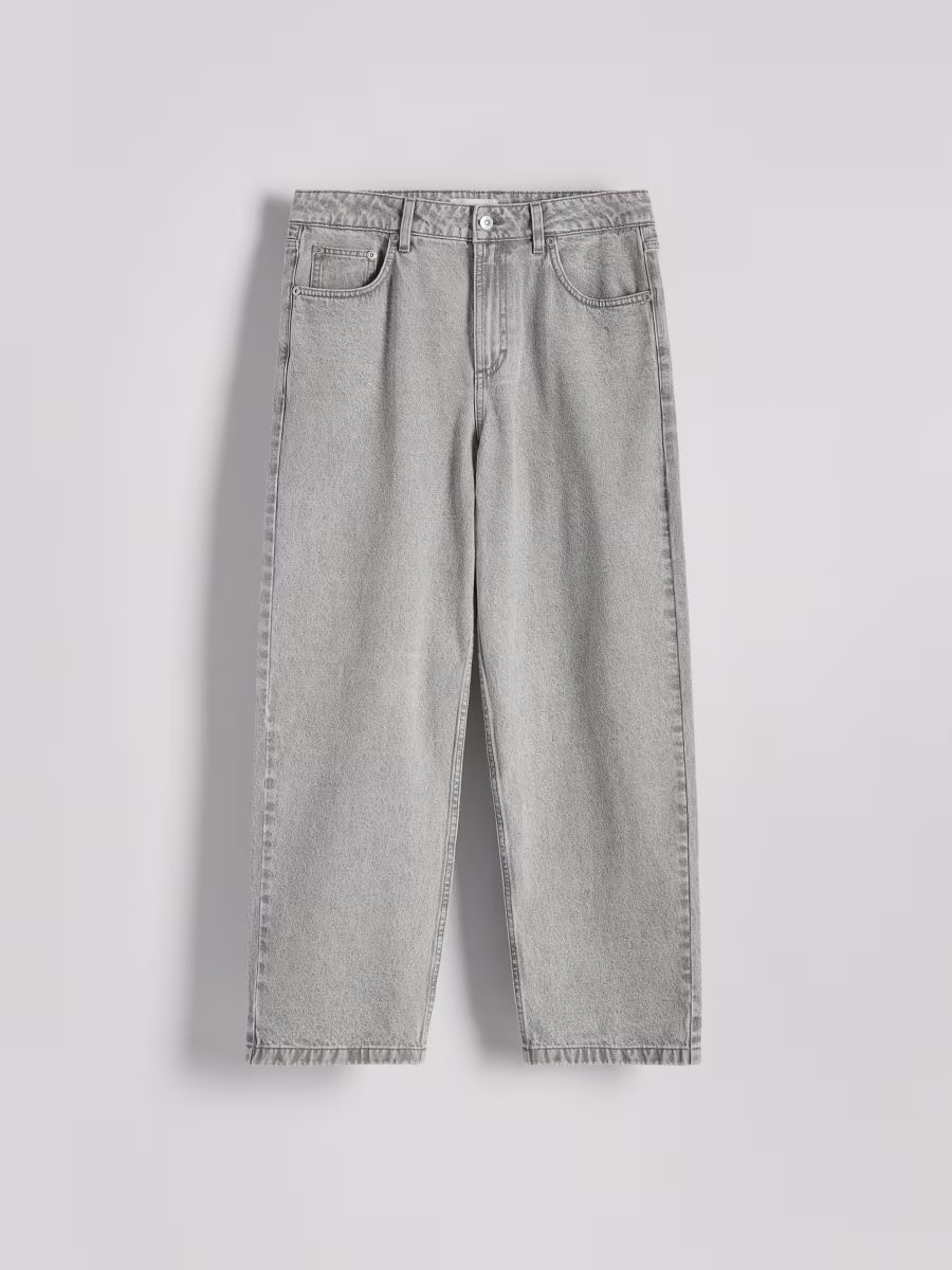 Loose Jeans With Wash Effect