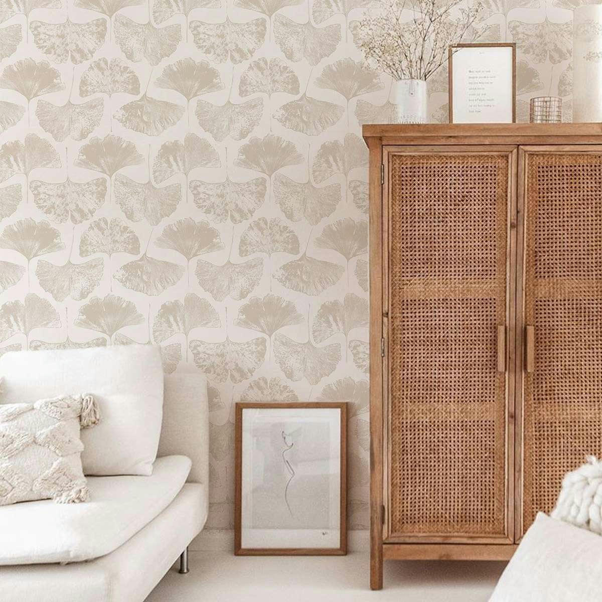 GINGKOLEAF - Papier peint vinyle adhésif feuille de gingko écru 50x300 cm