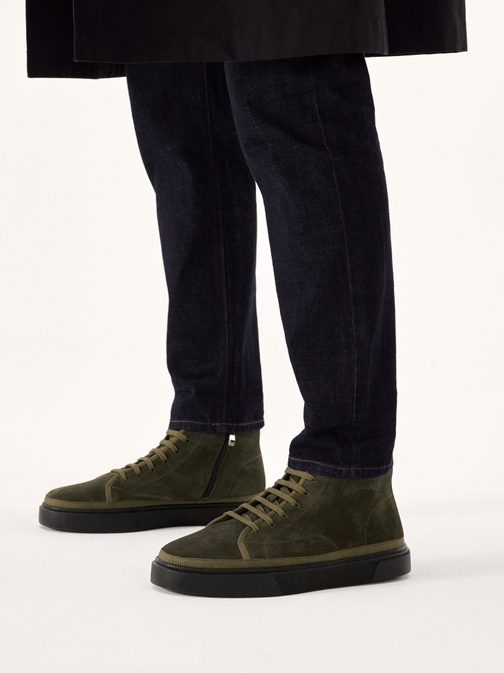 Men's high-top sneakers