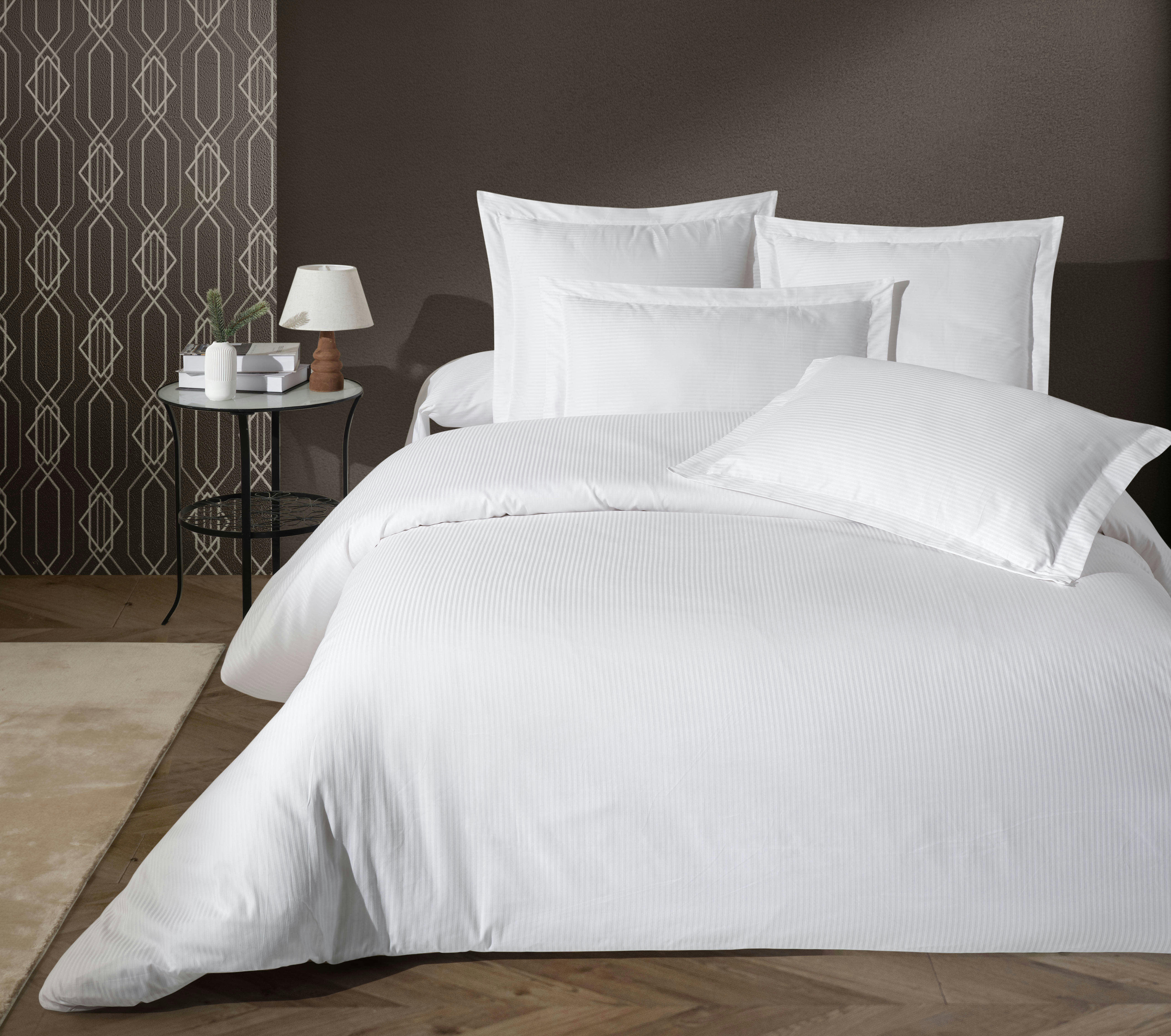 SATIN RAYEE - Parure housse de couette 200x200 cm et 2 taies d'oreiller 63x63 cm