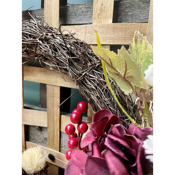 Wreath Vine, Pumpkins, Floral, and Squirrel 22"