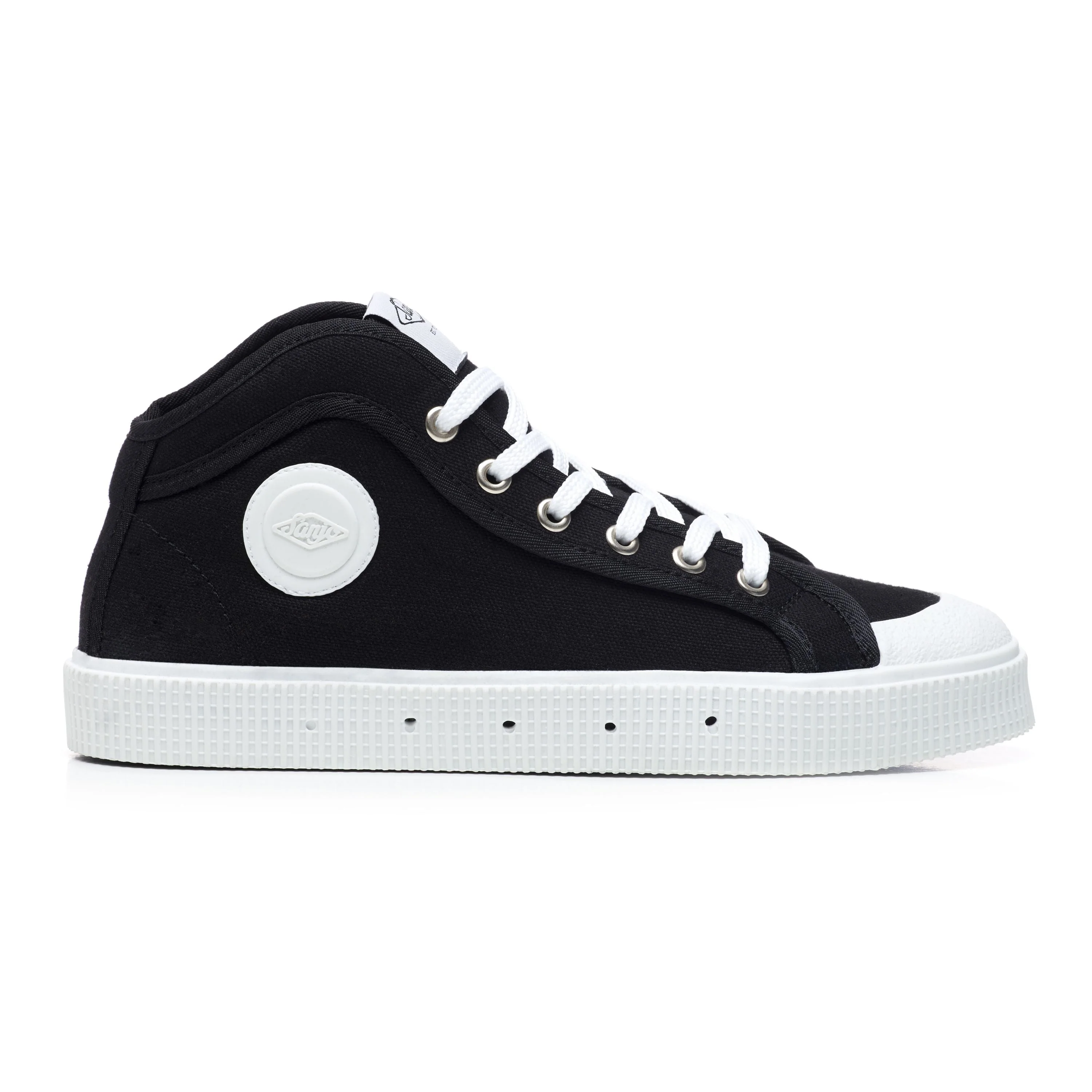 Sanjo K100 // Black
