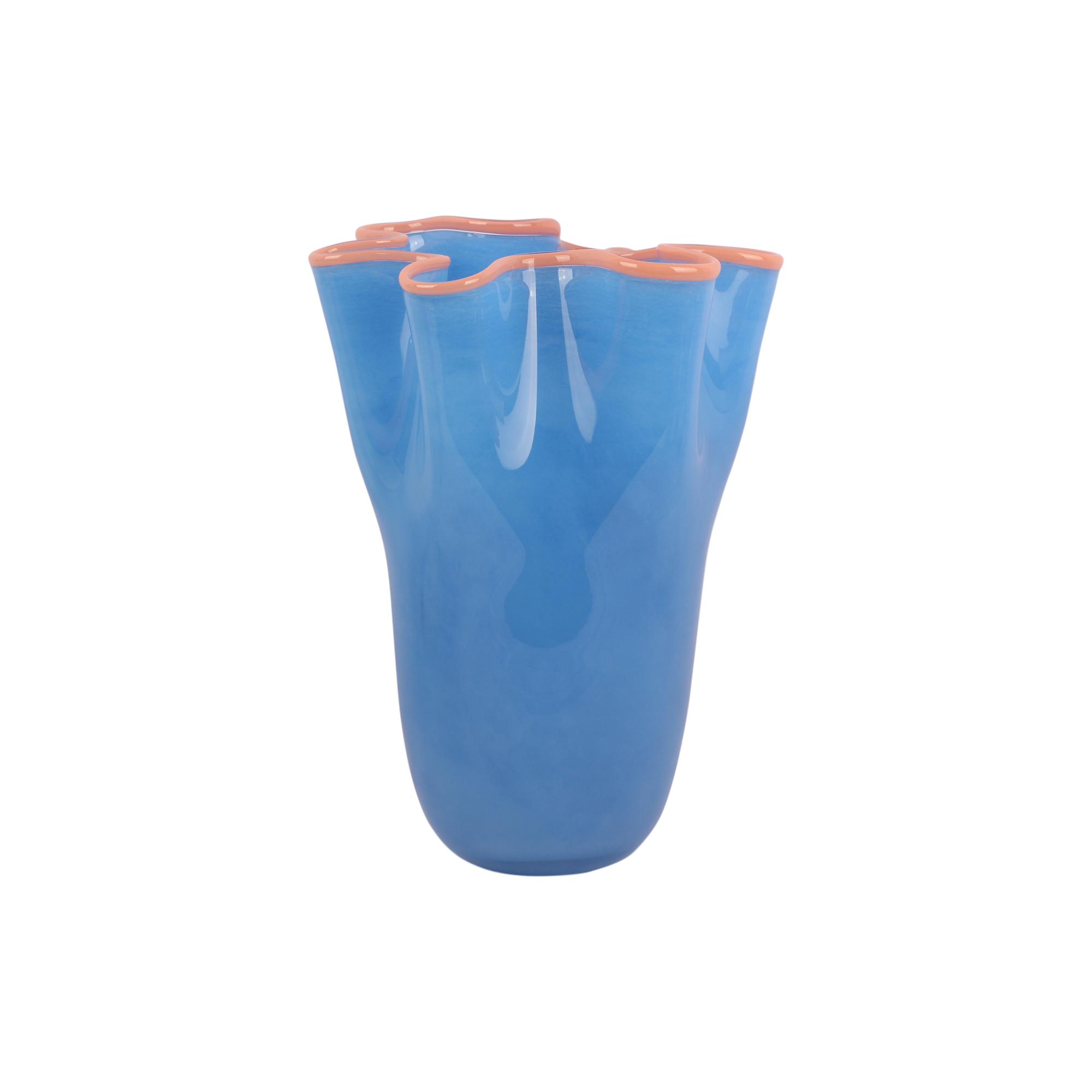 Present Time vaas Ruffles Groot - blauw - Ø23cm