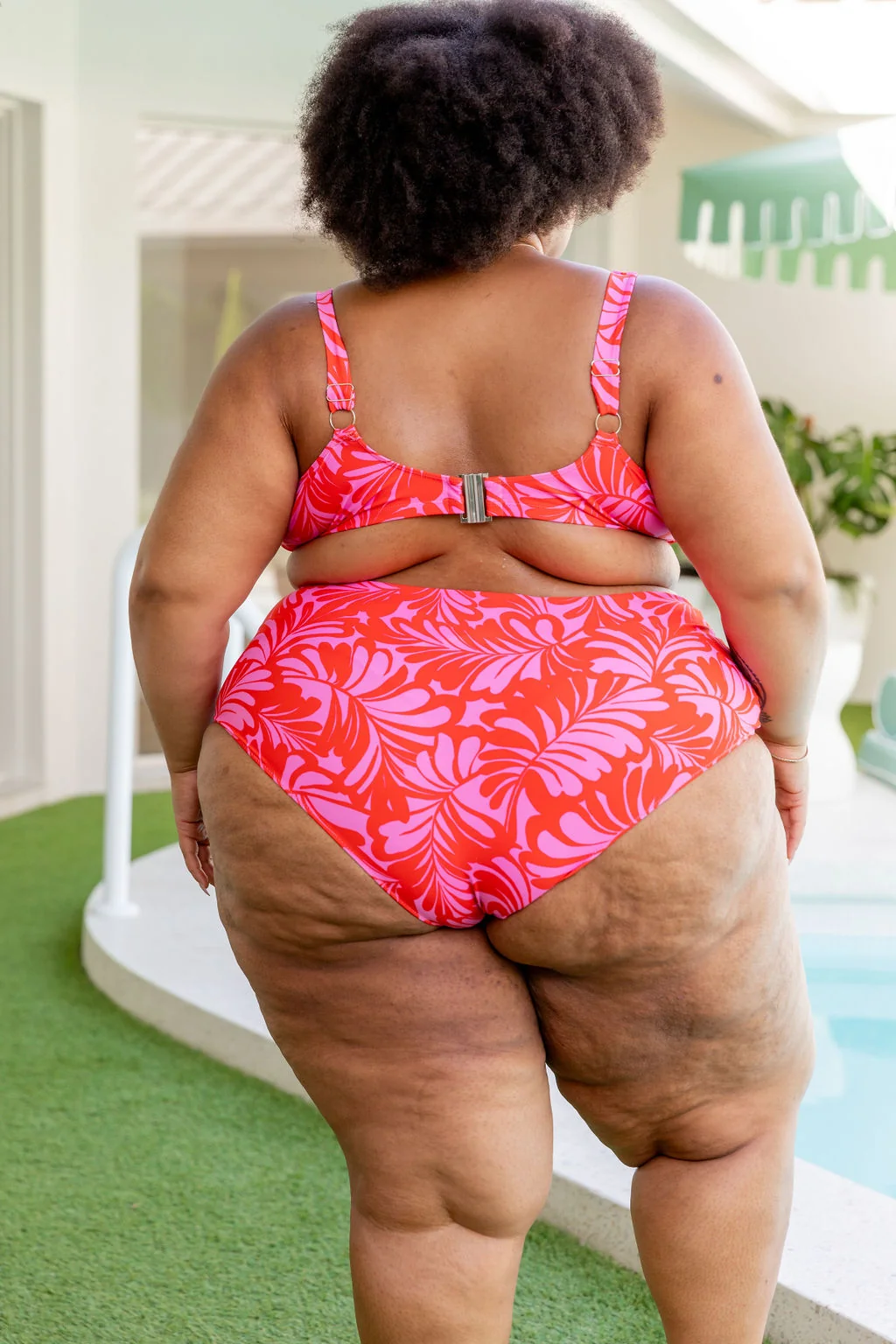 Burleigh Bikini Top in Pink Jungle