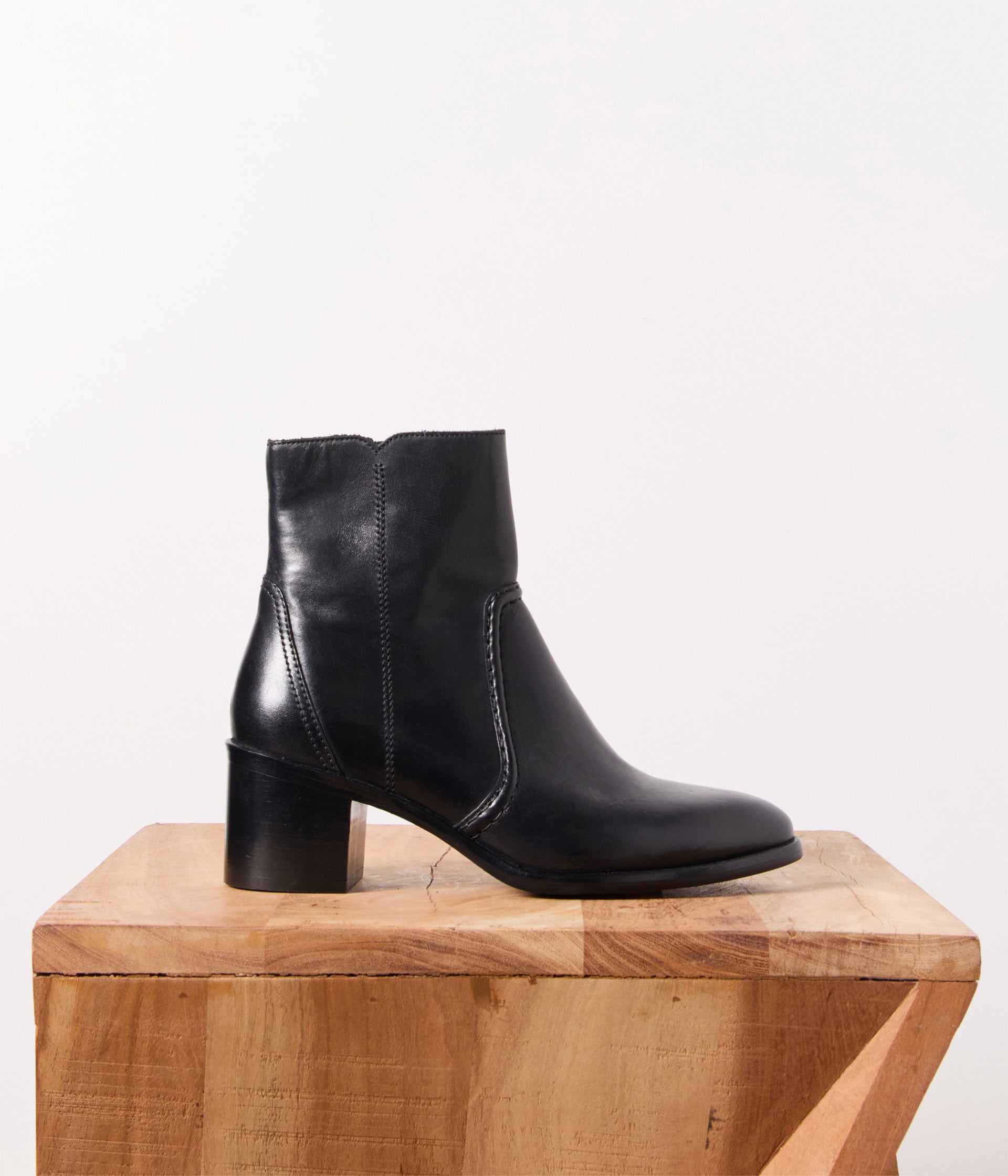 Boots cuir noir Sansa
