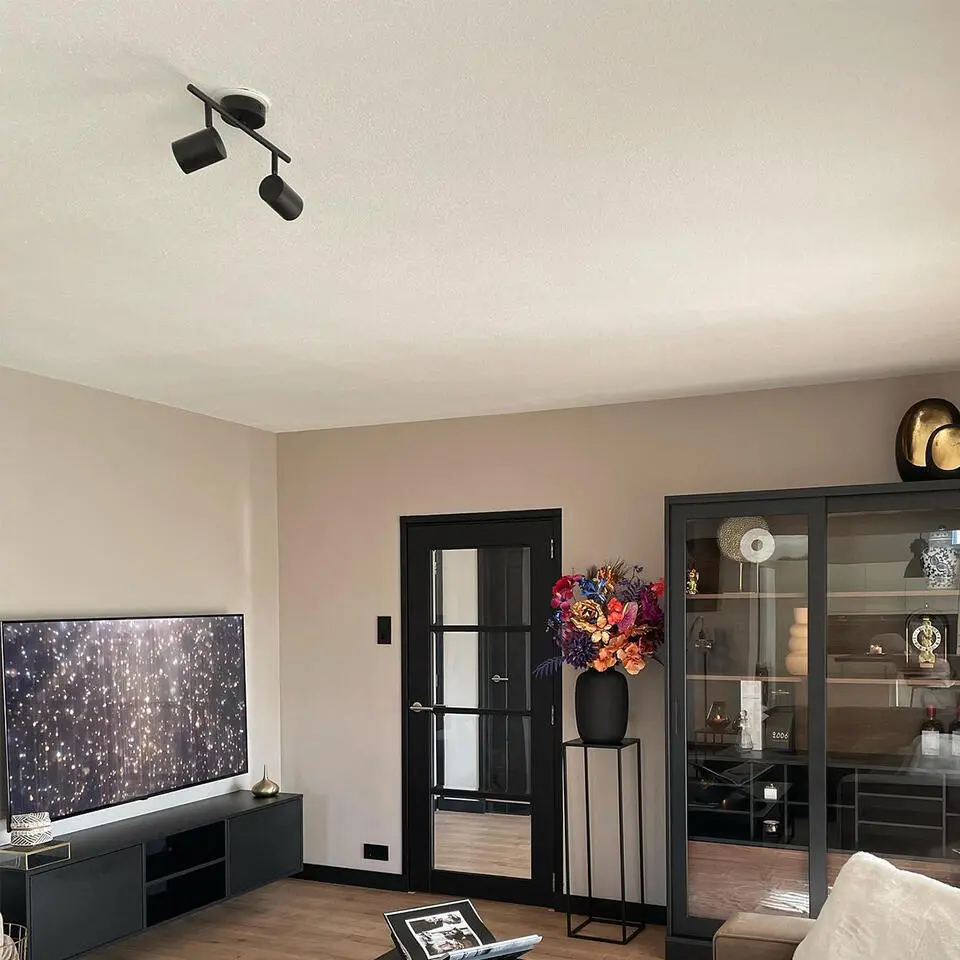 Qazqa verstelbare plafondspot jeana zwart gu10