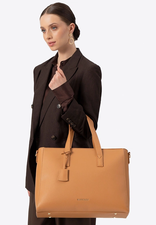 Damska torba na laptopa 16" z imitacji skóry camel