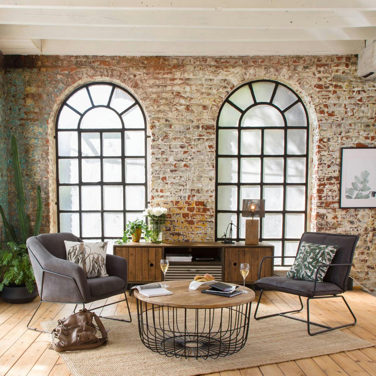 MIM - Table basse en bois noir 90 cm