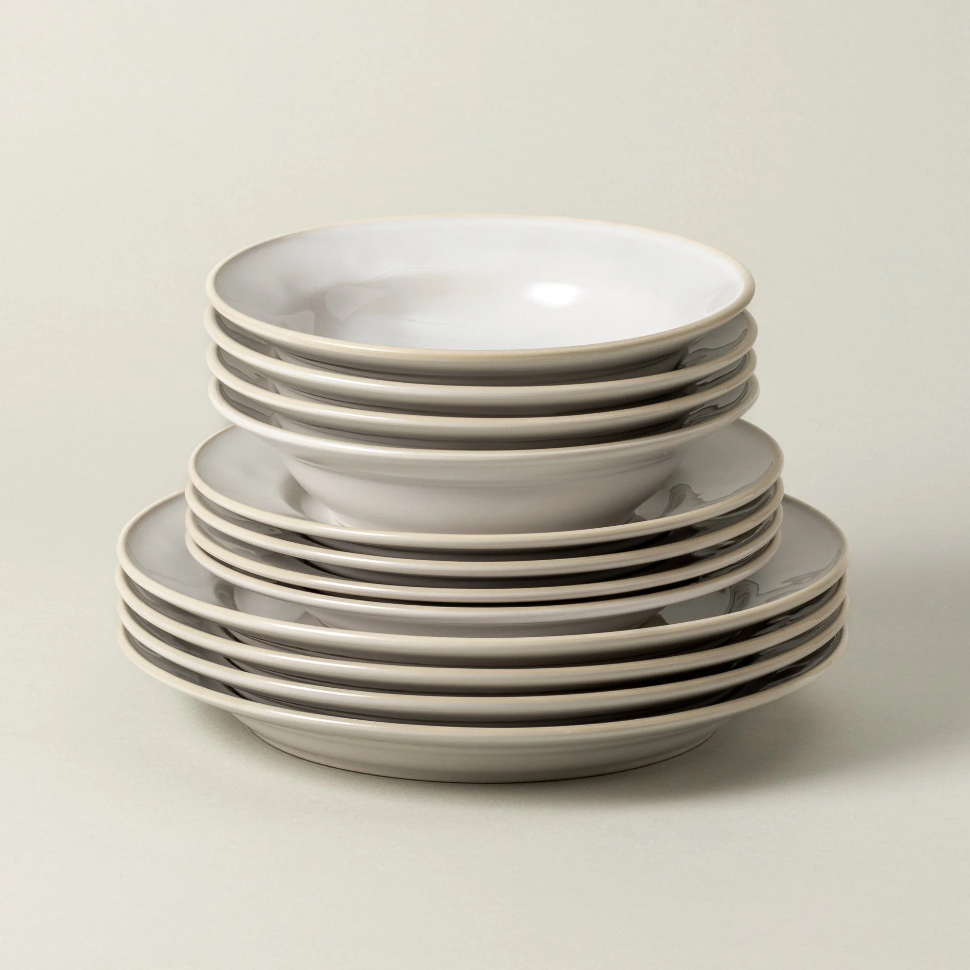 12-Piece Dinnerware Set with Soup/Pasta Plate Beja