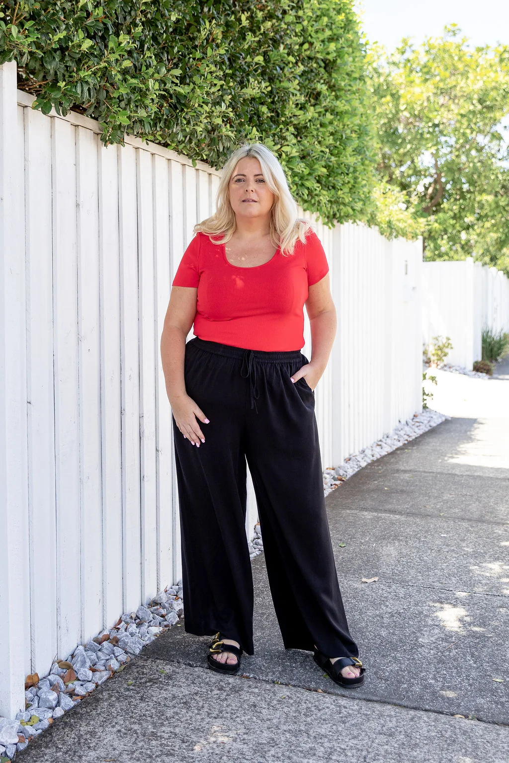 Gina Pant in Black