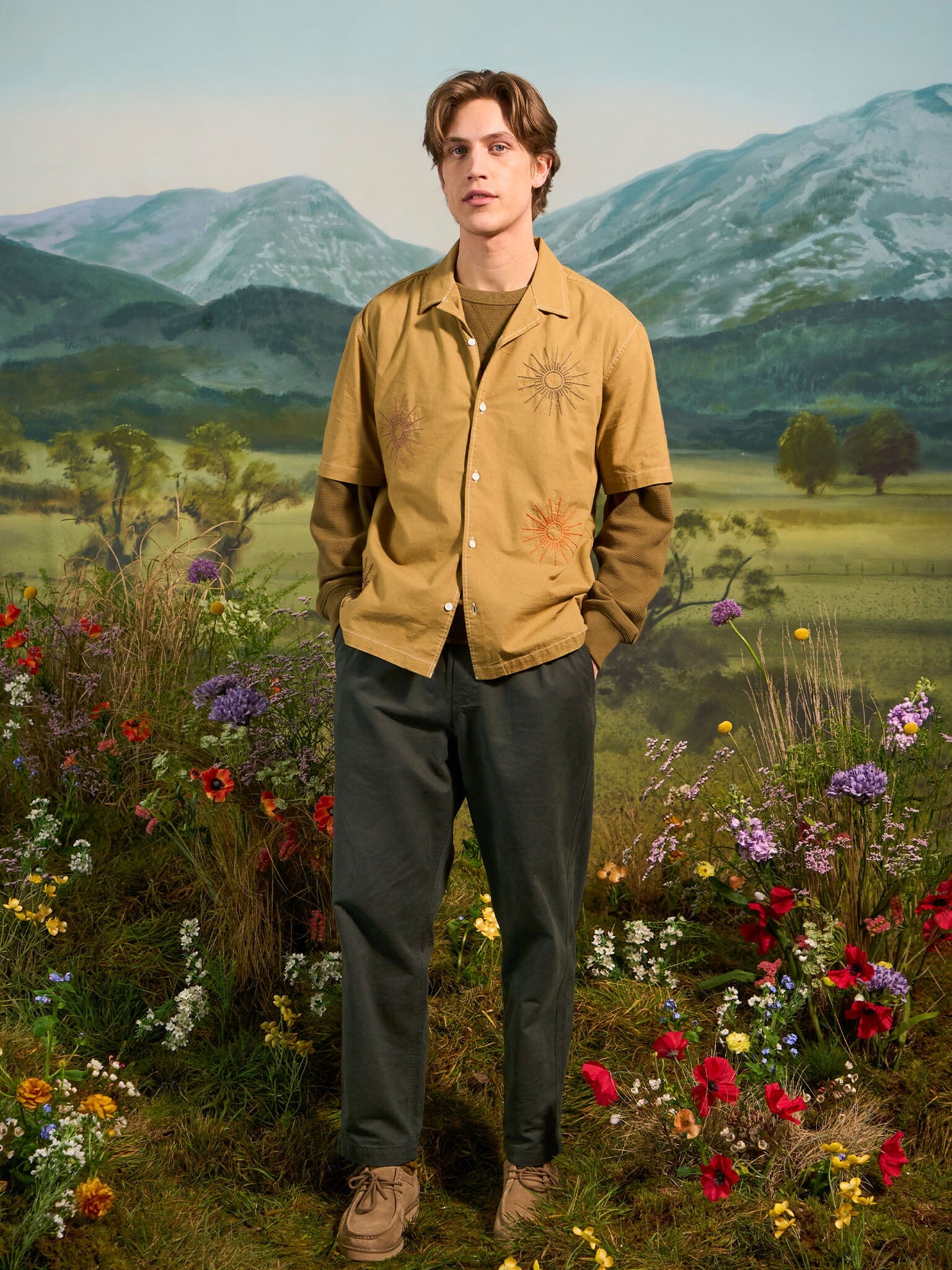 Baxter Cotton Embroidered Short Sleeve Shirt in Khaki