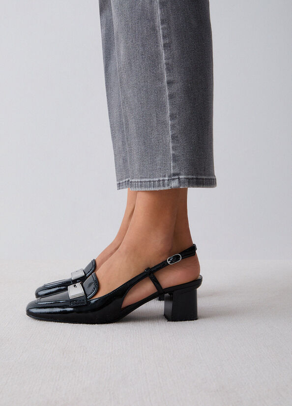 Mocassini slingback in vernice