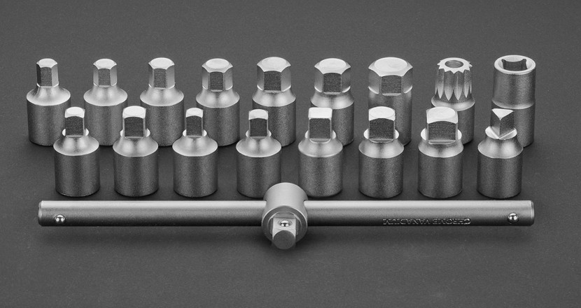 Klucze do spustu oleju 3/8 18 szt. NEO 11-235