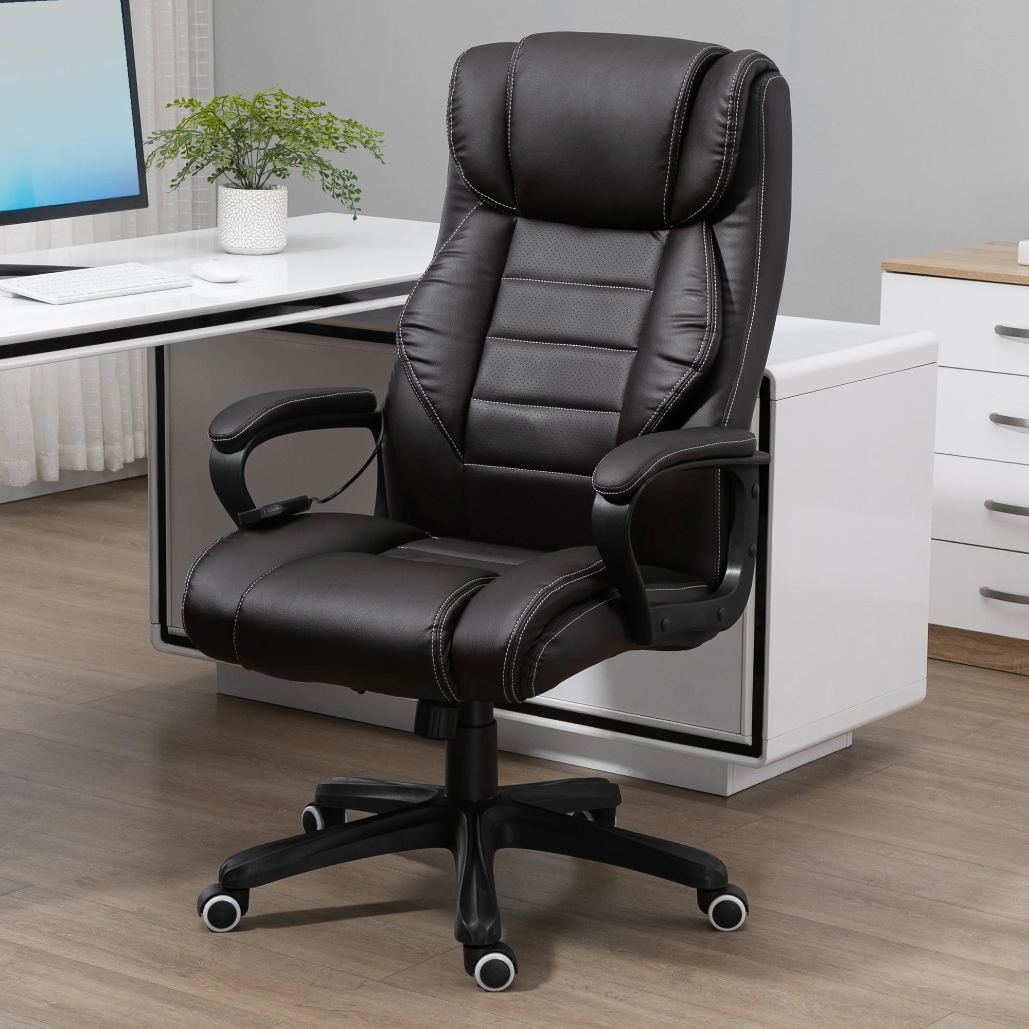 Vinsetto Massage Office Chair, High Back Executive Office Chair with 6-Point Vibration, Adjustable Height, Swivel Seat