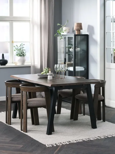 SKOVLUNDE L160 bord mørk eg + 4 BOVRUP stole mørk eg/brun