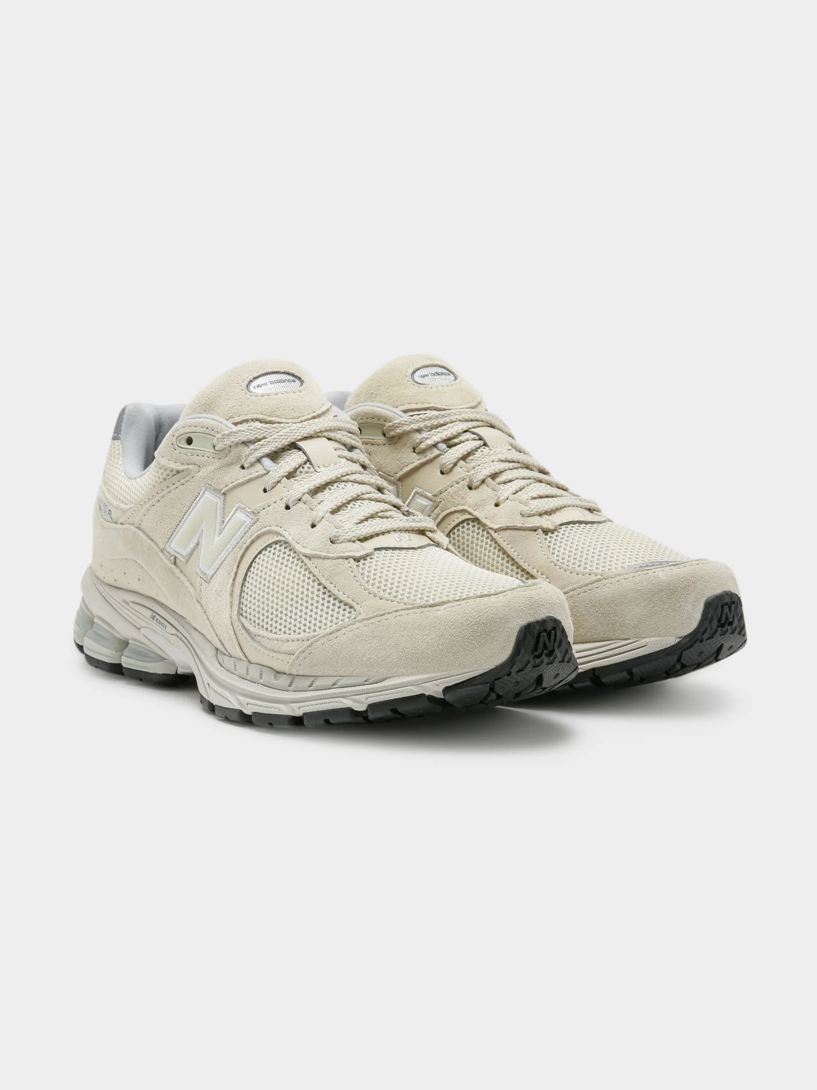 Unisex ML 2002 Sneakers