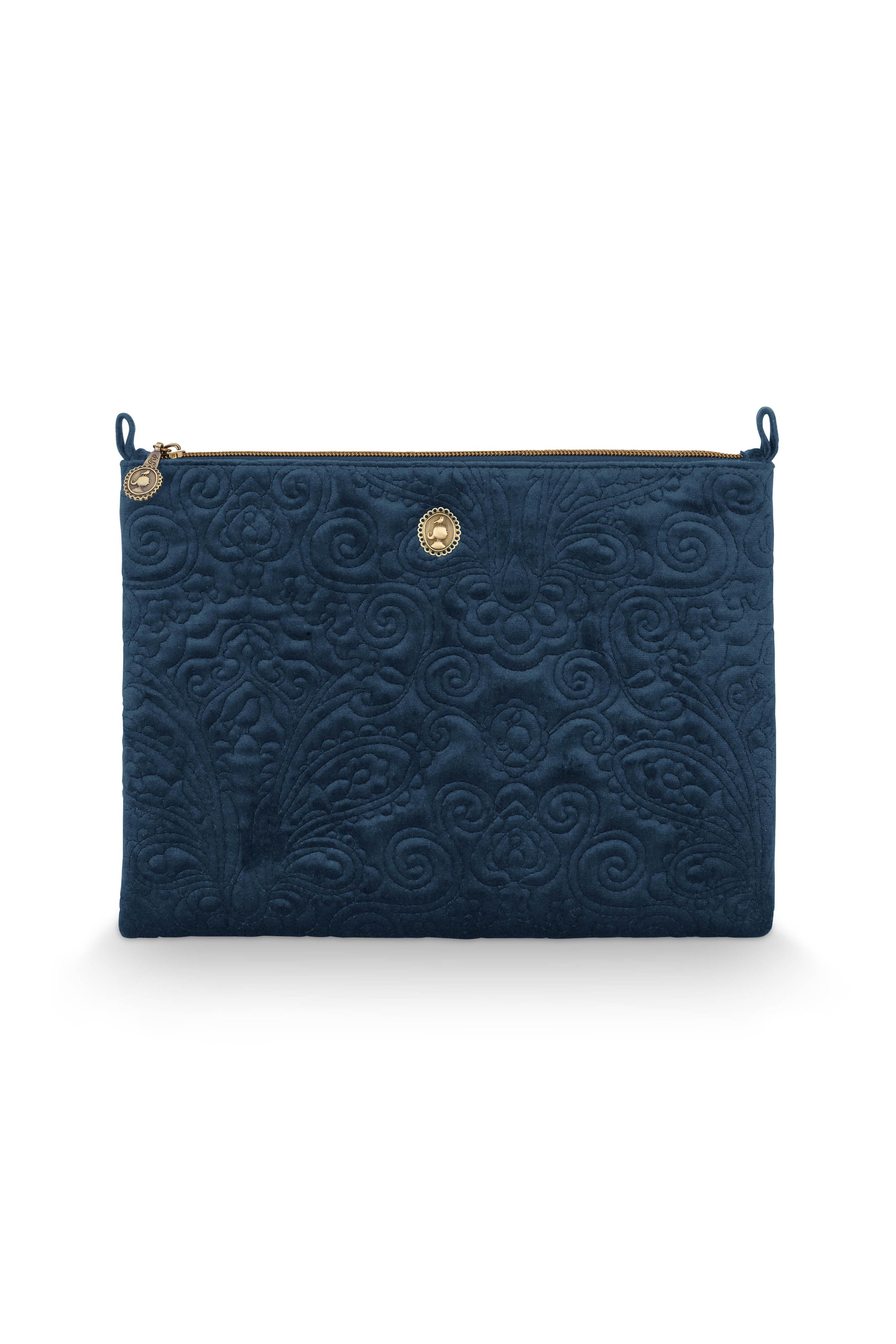 Pip Studio - Charly Make up tasje - Velvet Quiltey Days - Blauw - 22 x 30 x 1 cm