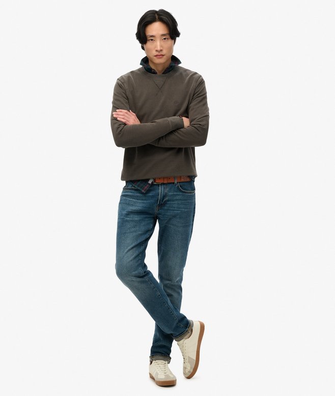 Classic Essential Sweatshirt