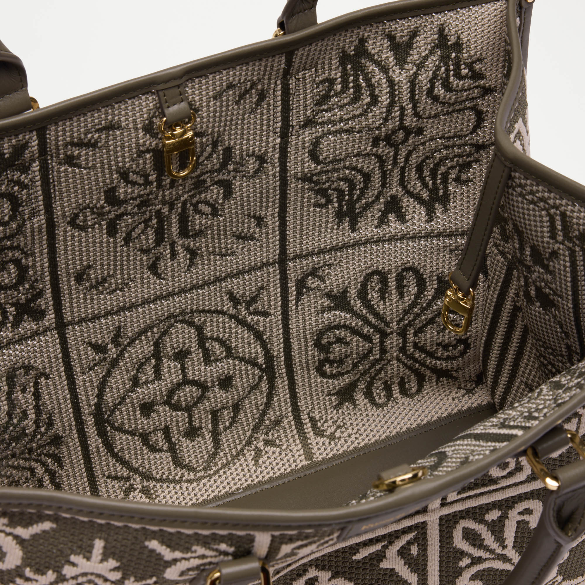 Gemini<br>Woven Shopper Tote