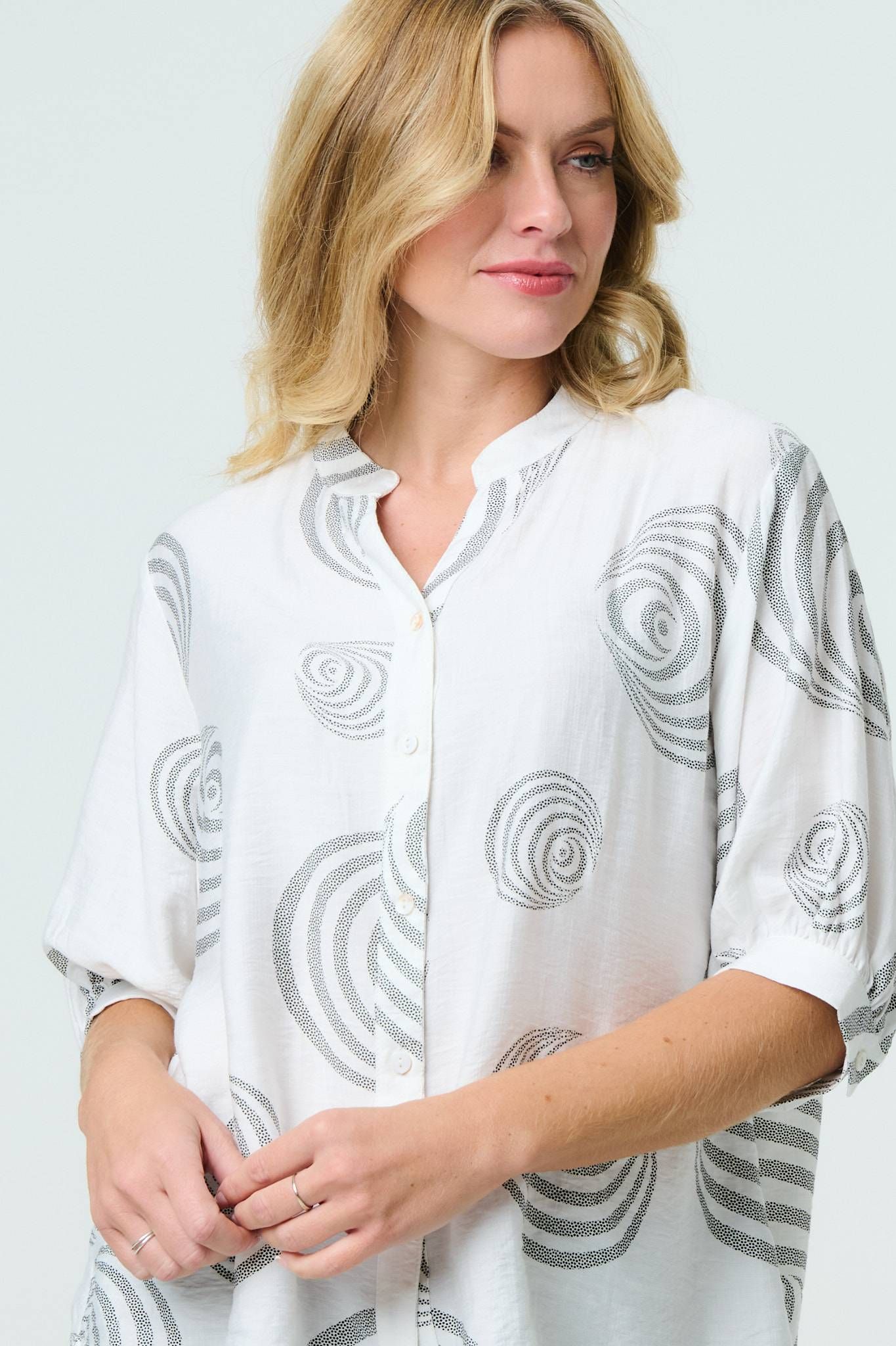 Izabel London Printed Relaxed 3/4 Sleeve Blouse