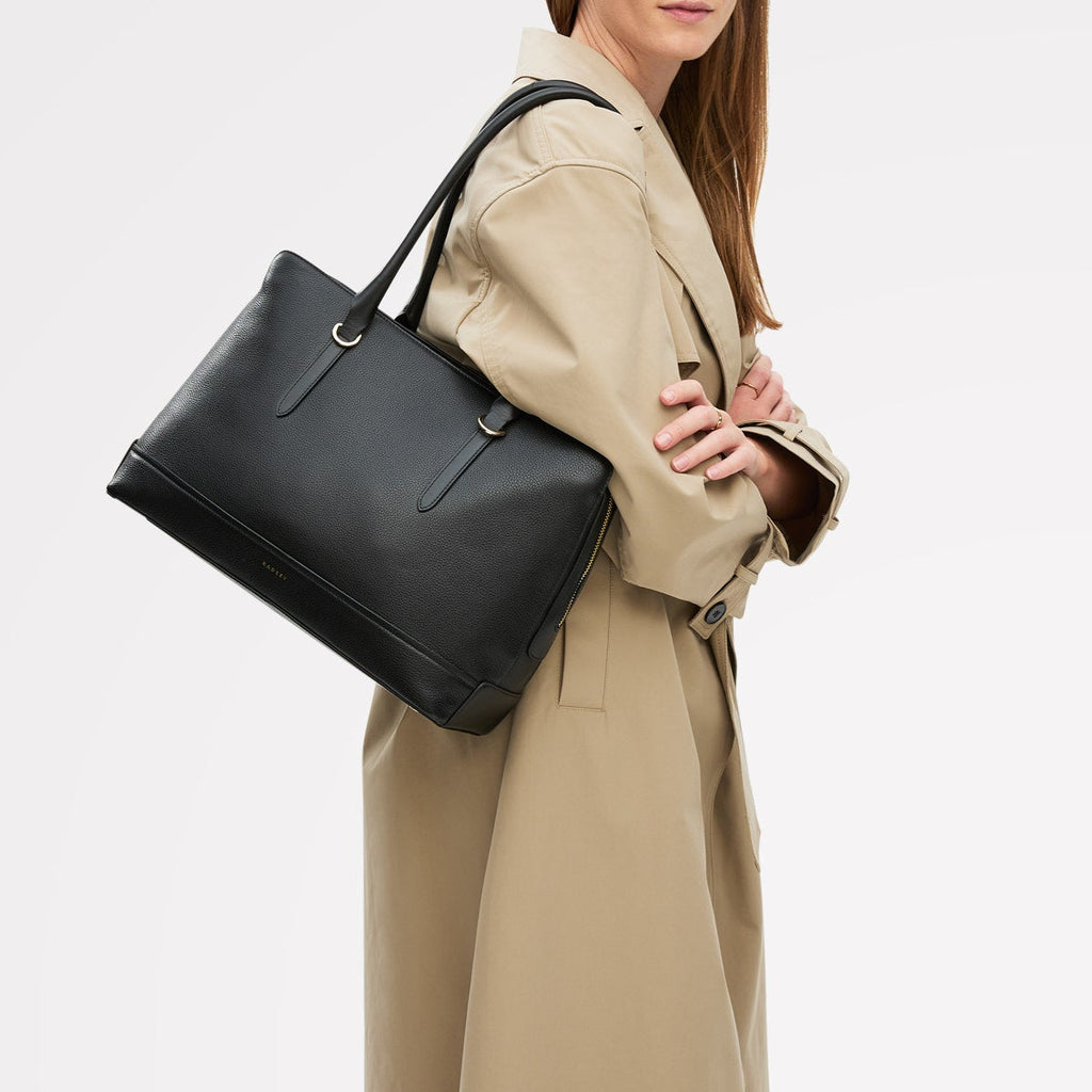 Paddington Place - Medium Ziptop Shoulder Bag