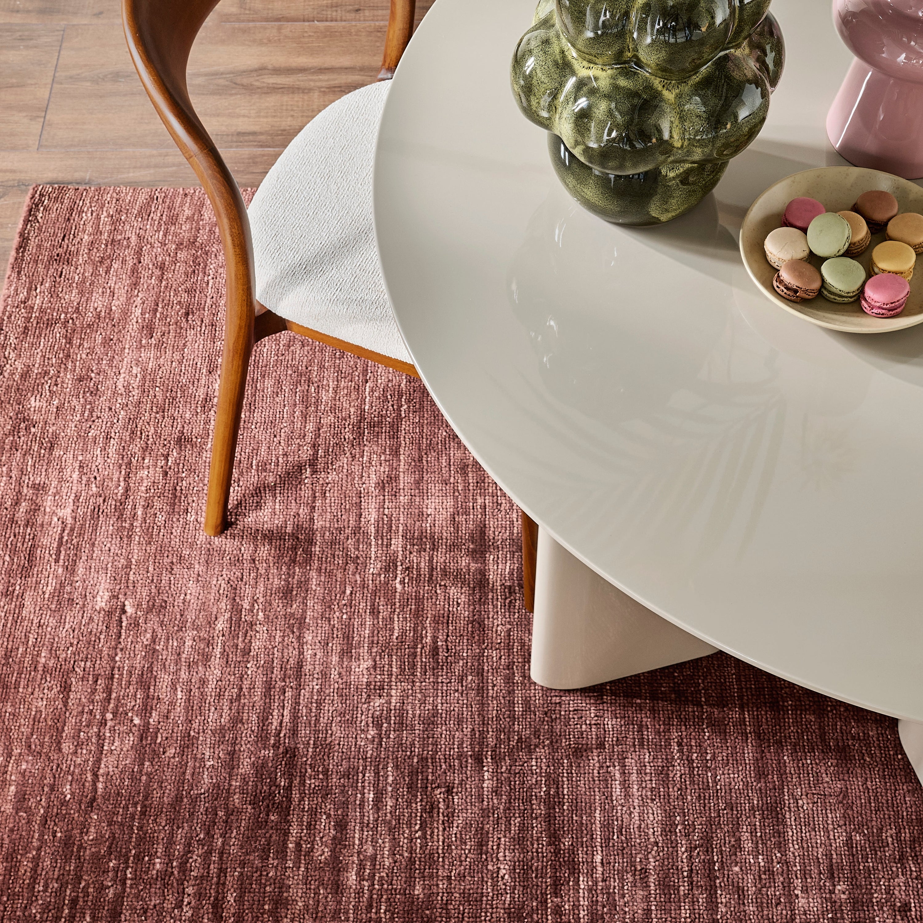 by fonQ Glinta Eettafel - Beige