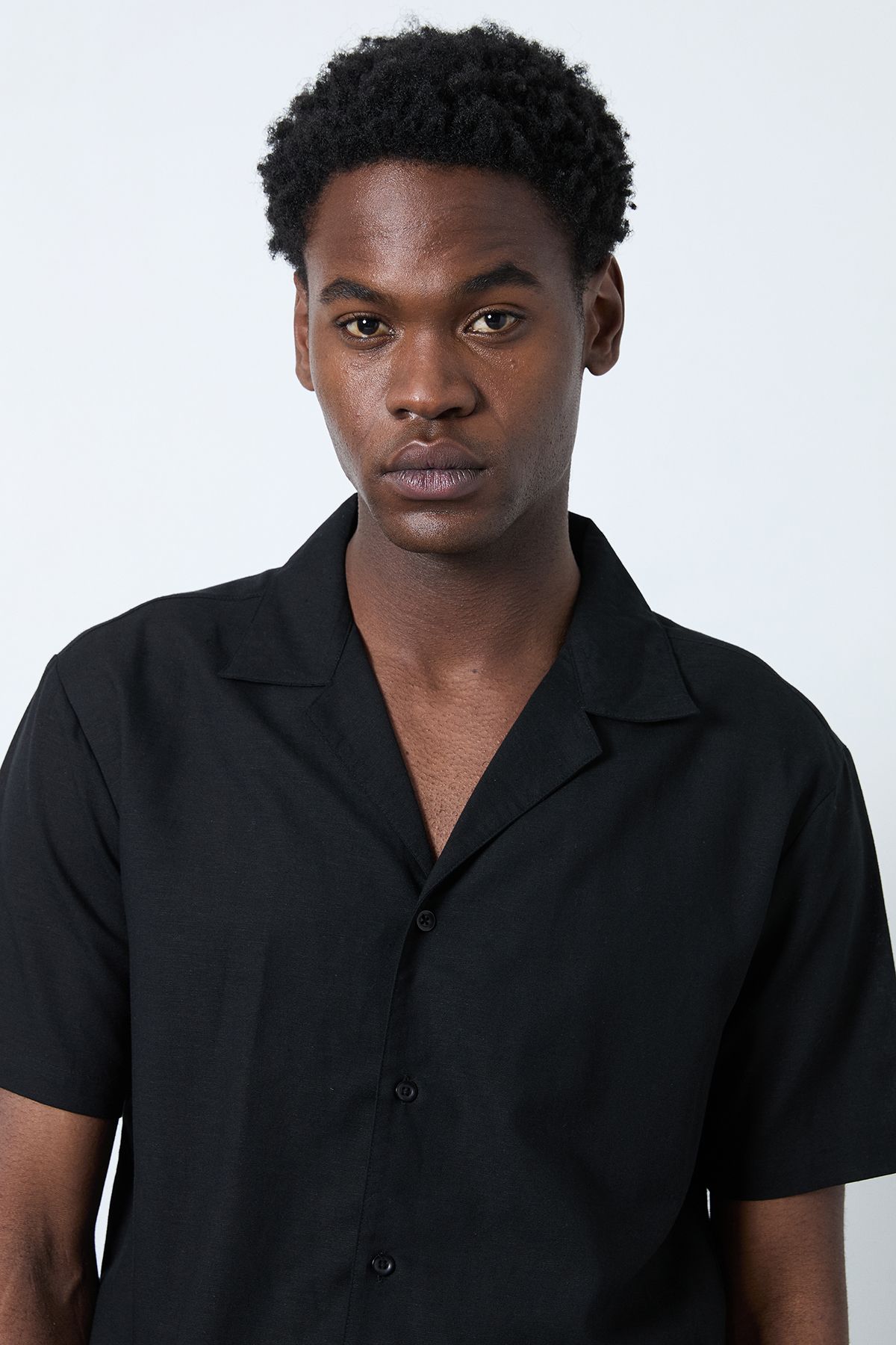 Burton Black Linen Blend Short Sleeve Resort Shirt