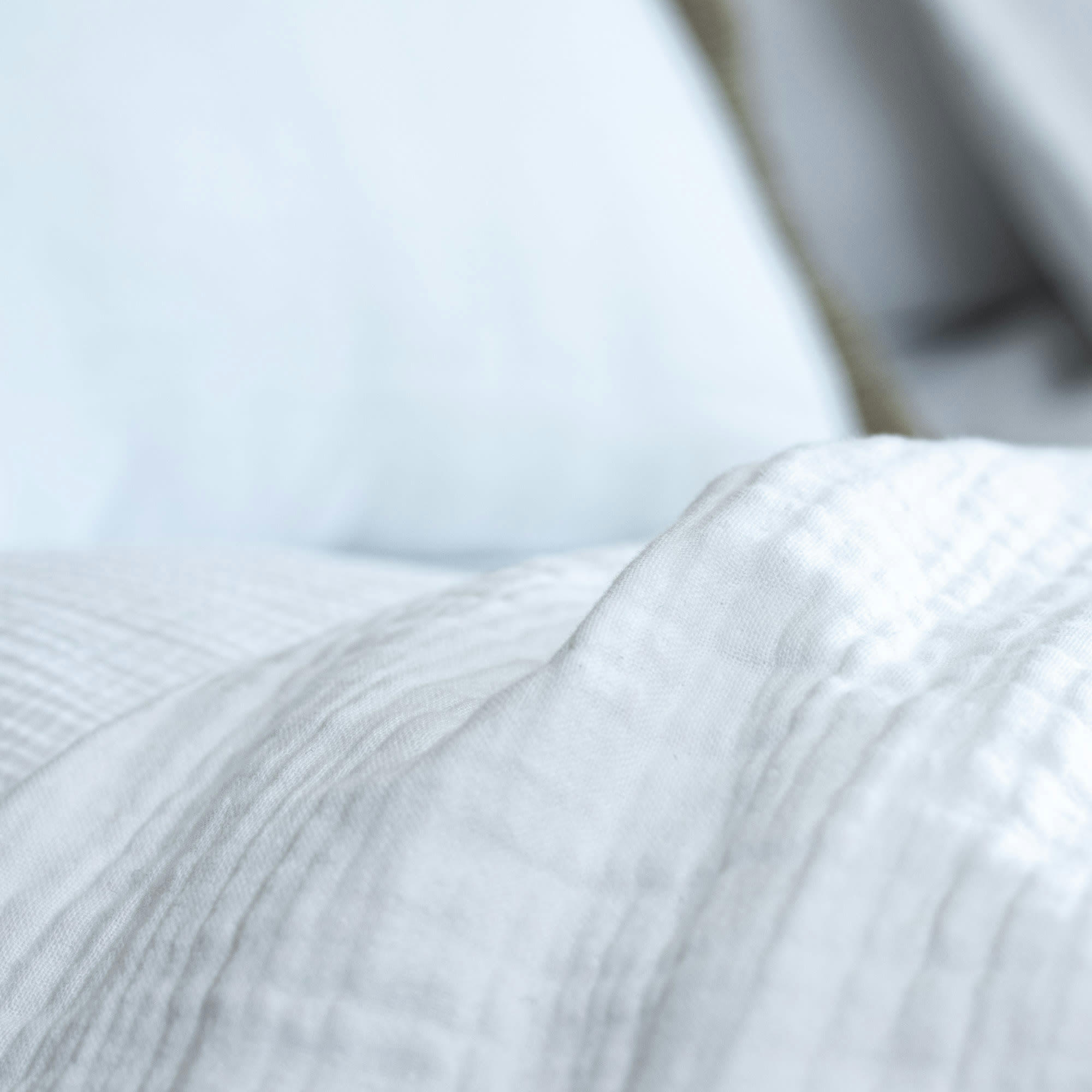 SAINT TROPEZ - Dessus de lit en gaze de coton blanc 280X280 CM