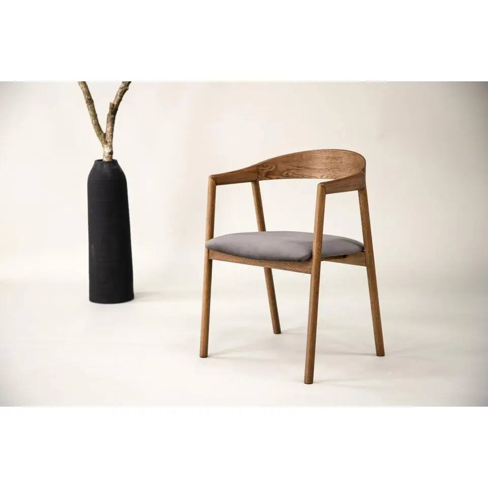 Svea - Zako eetkamerstoel - eiken & velvet