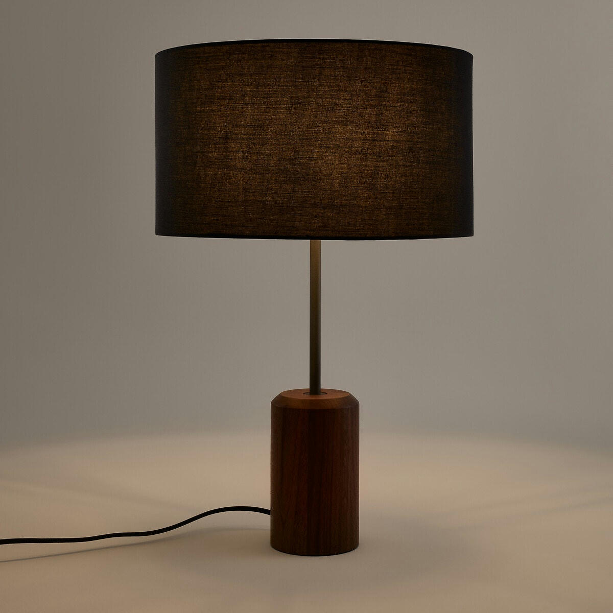 Lampe à poser en noyer, métal fer et coton, Noyana