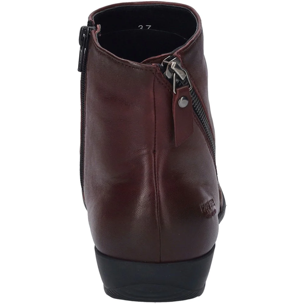 Josef Seibel Naly 61 Ankle Boot