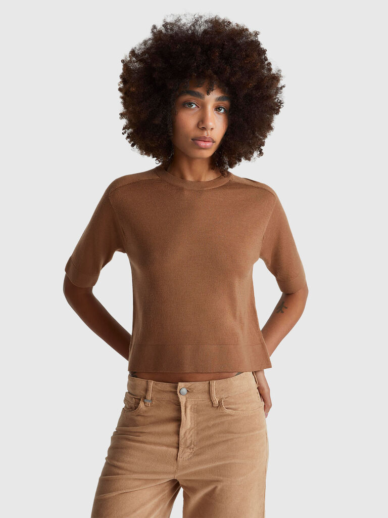 Short sleeve sweater in pure Merino wool
