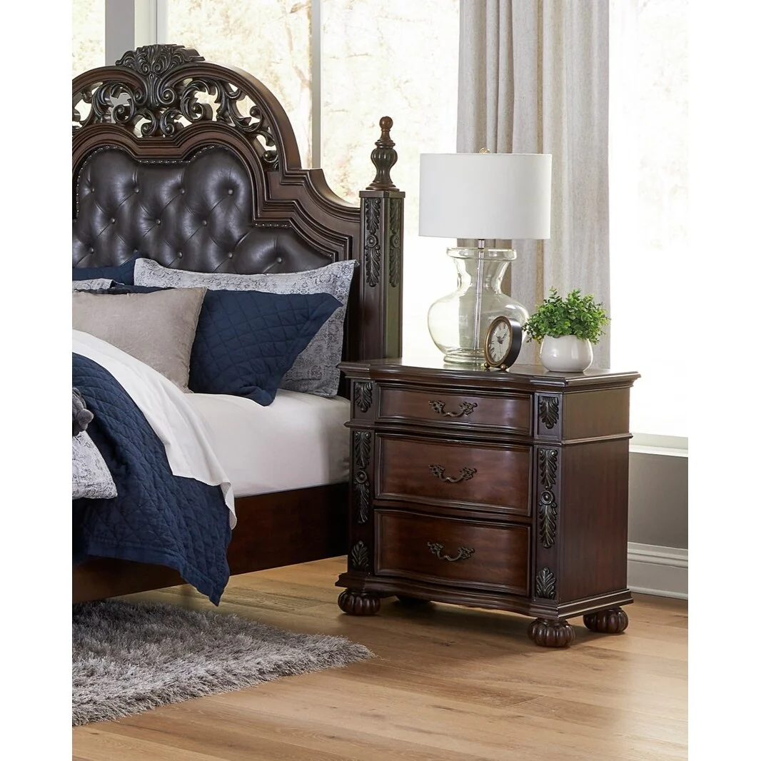 Classic Traditional Nightstand of 3 Drawers Carving Wooden Bedroom Furniture 1pc