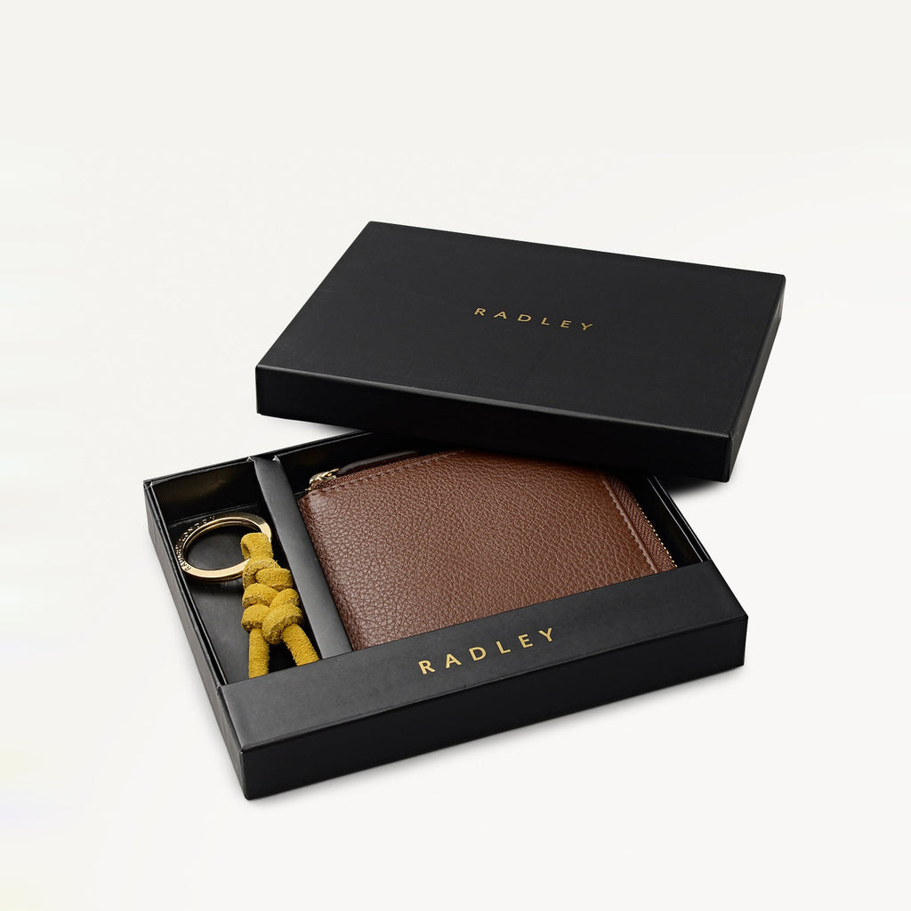 Chilworth Street - Medium Boxed Purse And Keyring