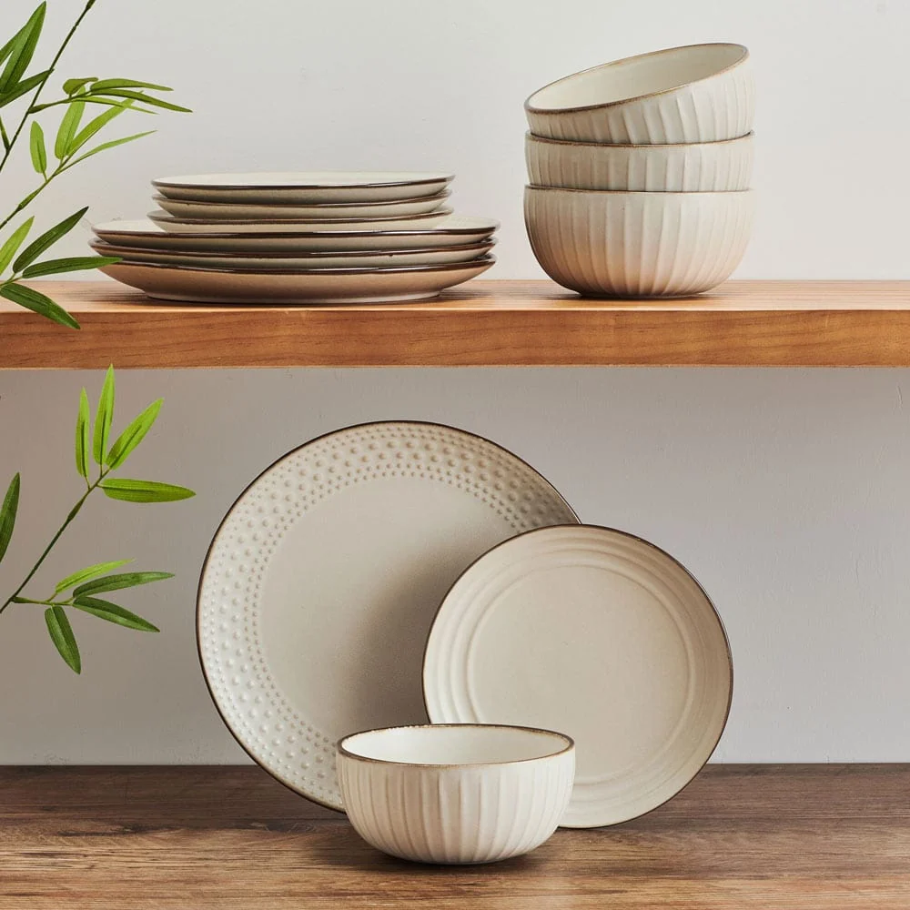 Janelle 12 Piece Dinnerware Set, Service for 4