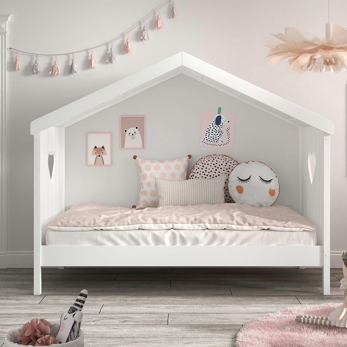 MILADY - Lit  cabane ouvert 90x200cm blanc motifs coeurs ajourés