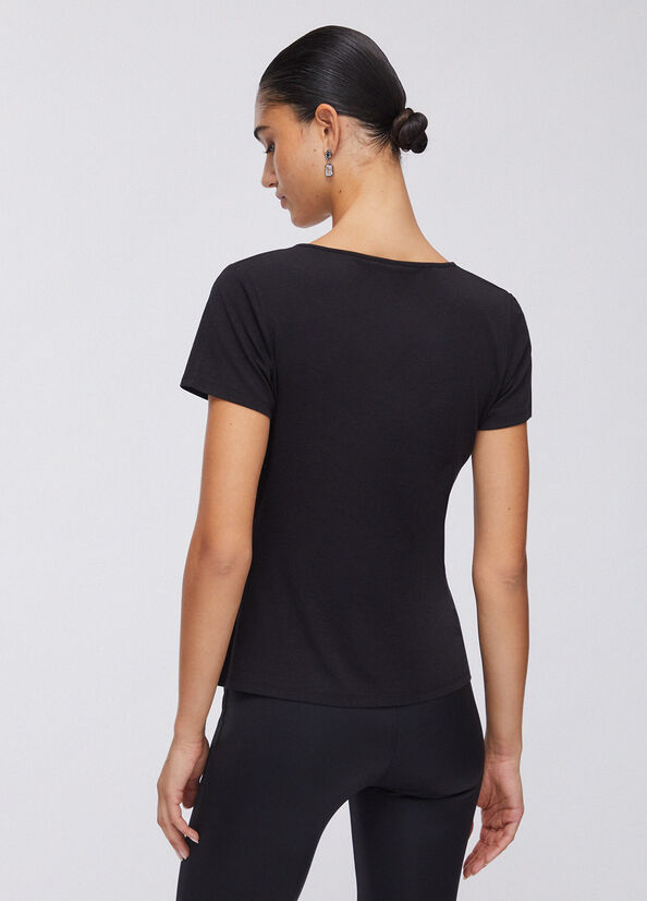 T-shirt con cut-out
