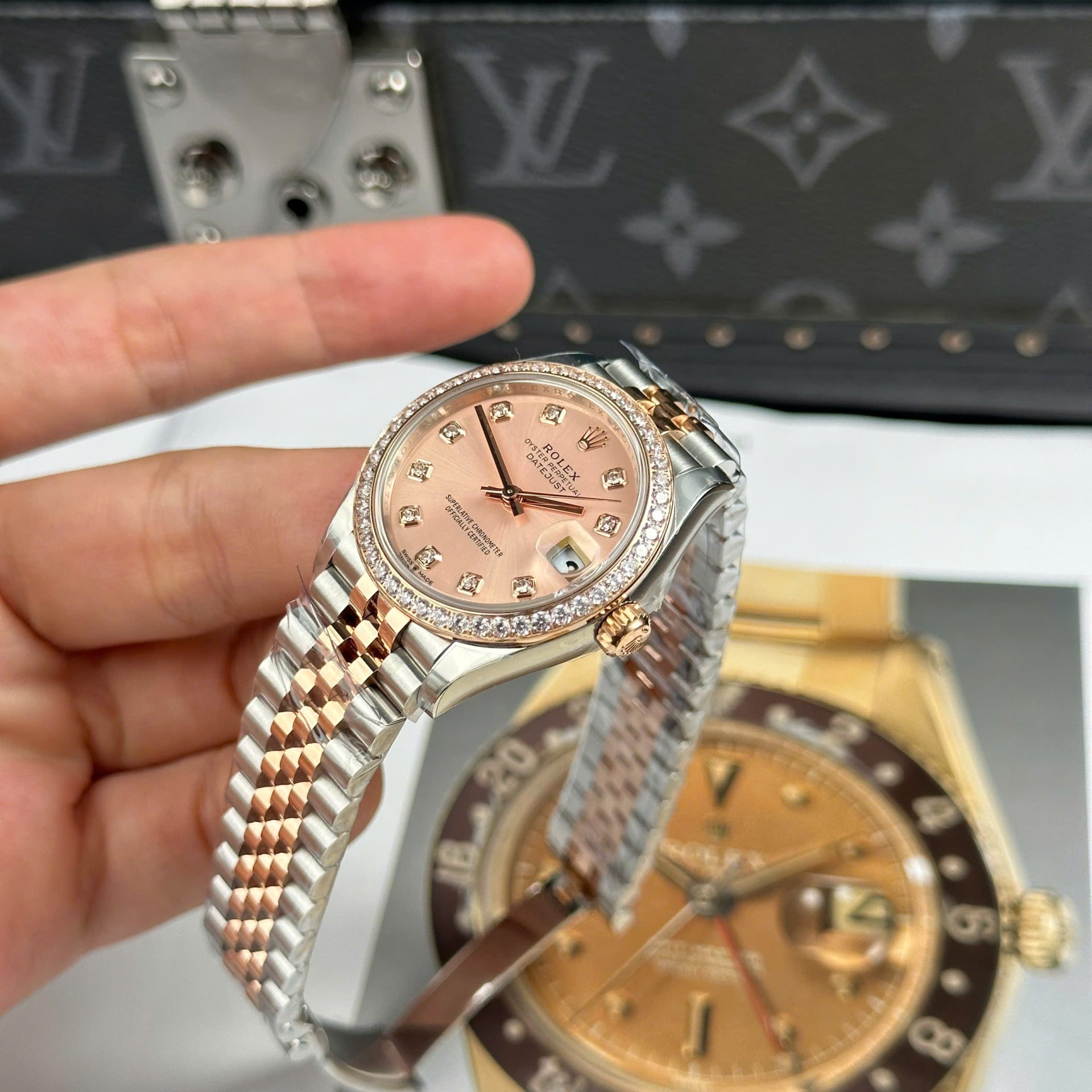 Rolex Datejust SS/RG Plated Pink Dial CZ Diamonds 31mm Jub AAA Replica