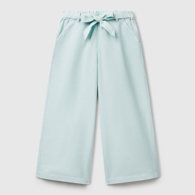 Trousers with sash