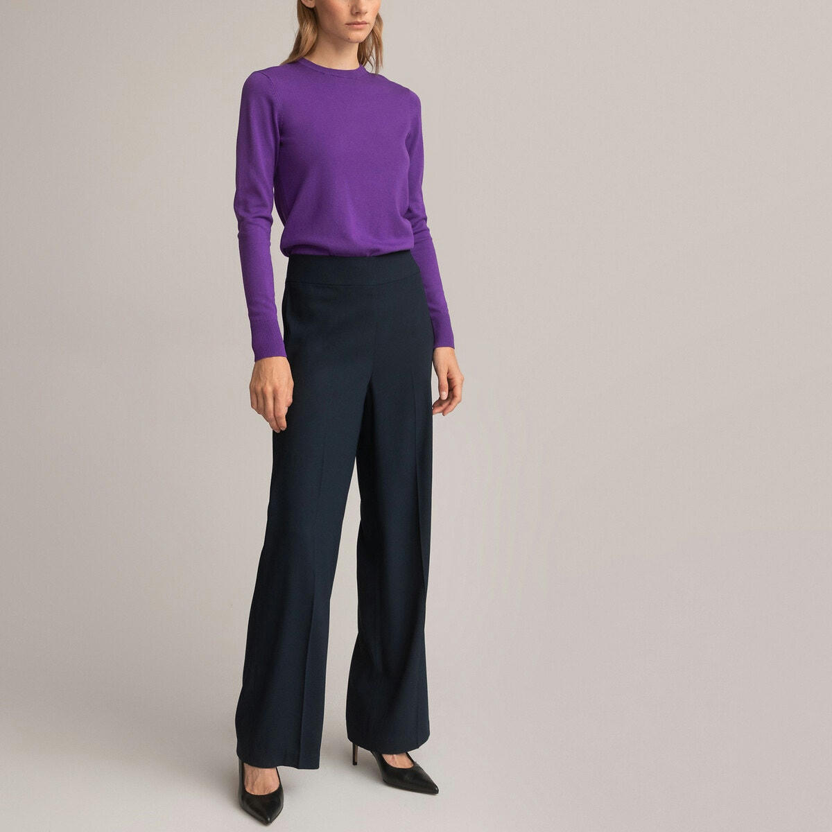 Pantalon large, en crêpe envers satin